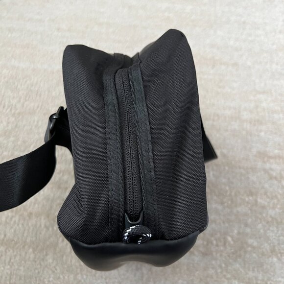 Gymshark Black Mini Gym Bag - Picture 5 of 11